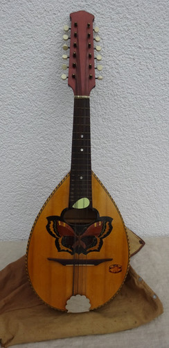Old mandolin approx 5cm - mandolin,