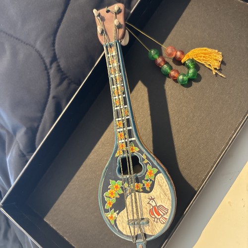 Small greek mandolin - small,
