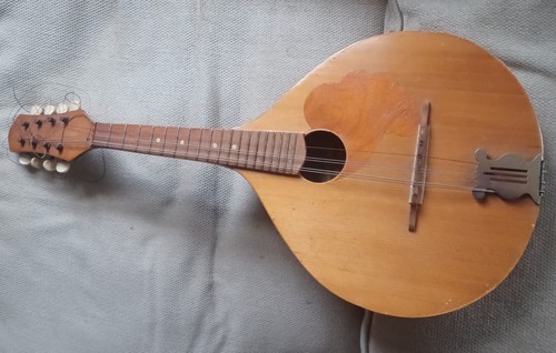 Vintage rare mandolin - rare, flat